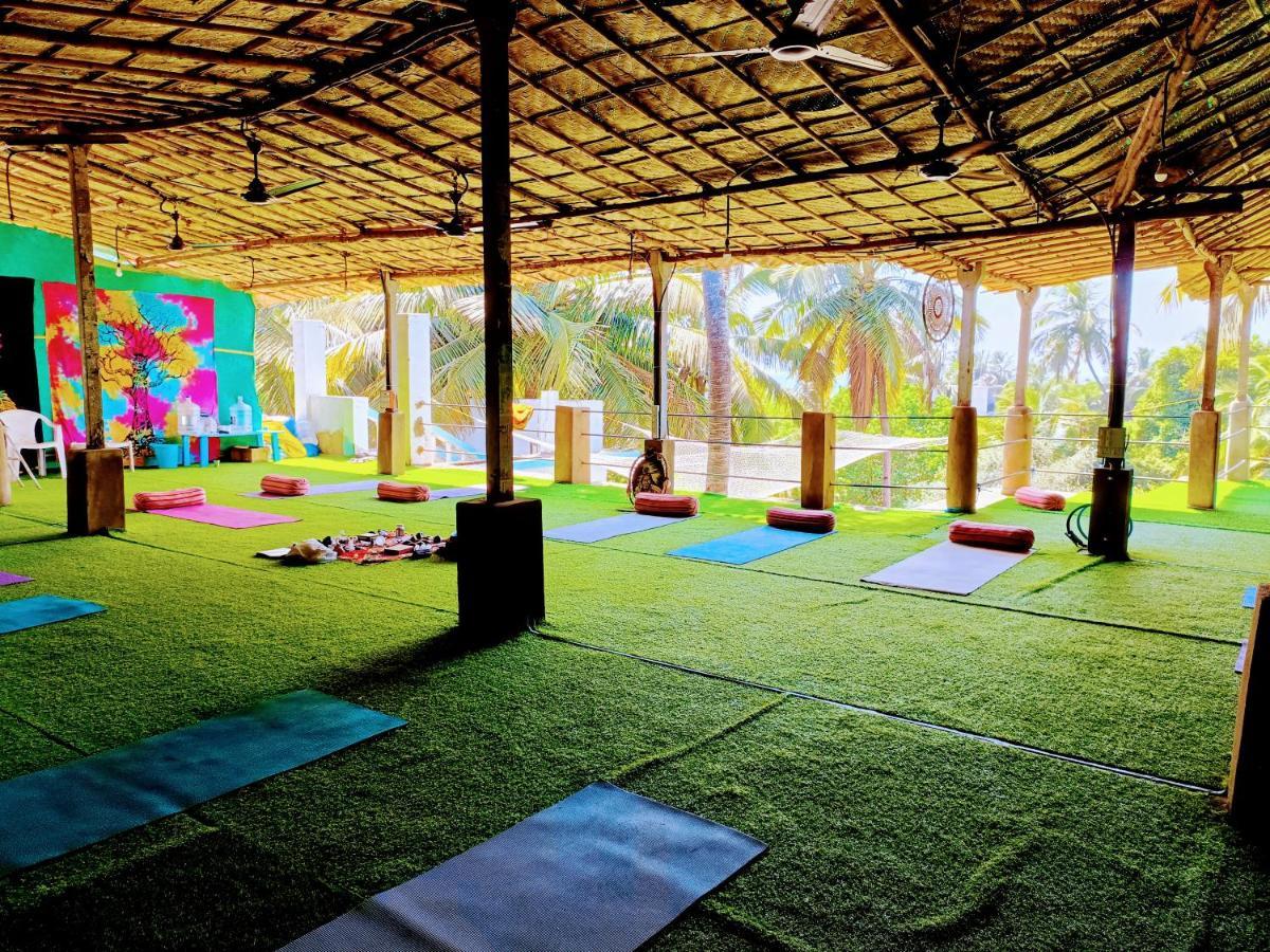 Omkar Wellness Inn Arambol Extérieur photo